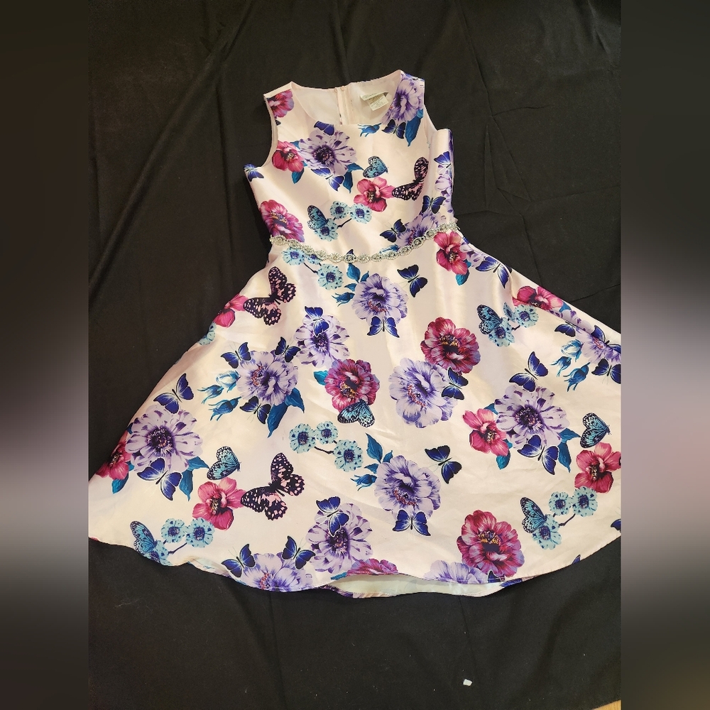 Emily Rose Floral and Butterfly Dress in Purple and Blue Size 16 Girls - Picture 4 of 7